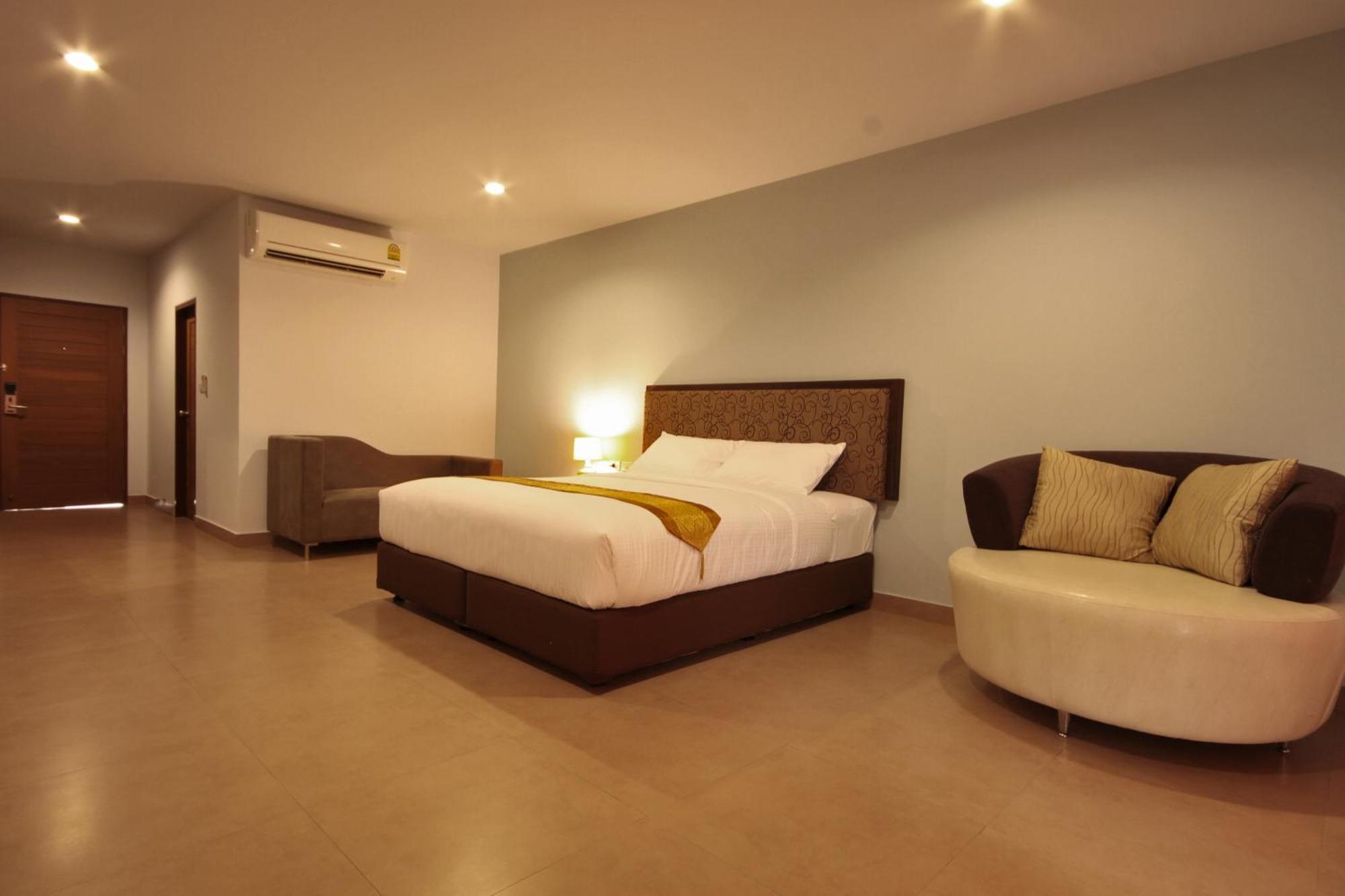 Paragon Suites Resort Jomtien Beach Exterior foto