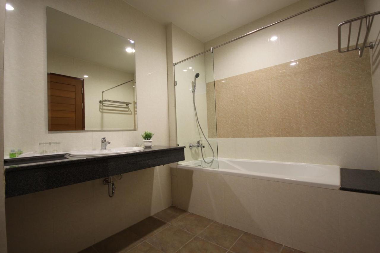 Paragon Suites Resort Jomtien Beach Exterior foto