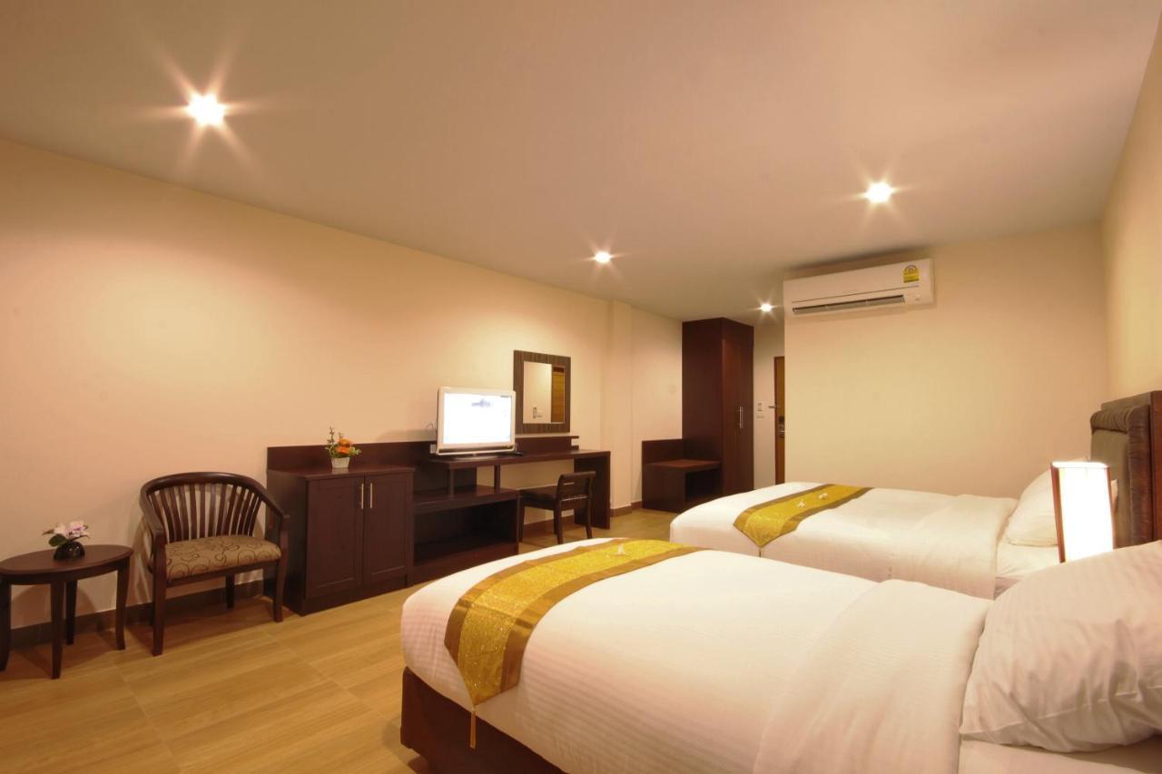 Paragon Suites Resort Jomtien Beach Exterior foto
