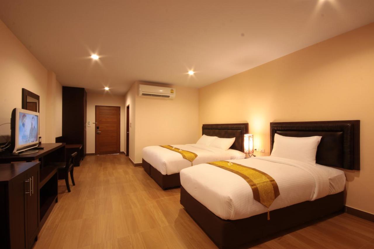 Paragon Suites Resort Jomtien Beach Exterior foto