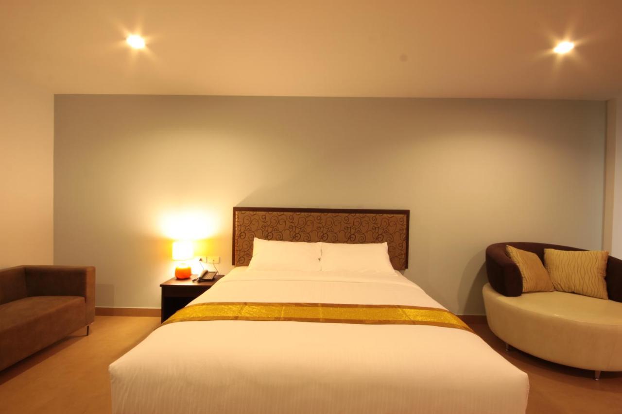 Paragon Suites Resort Jomtien Beach Exterior foto